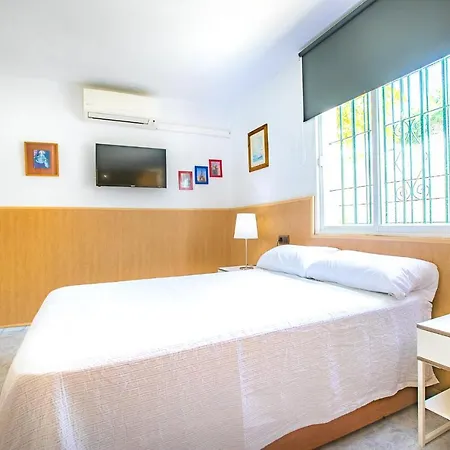 Oleholidays Loleta Vistas Al Mar, 100 M Playa - Piscina Privada Marbella